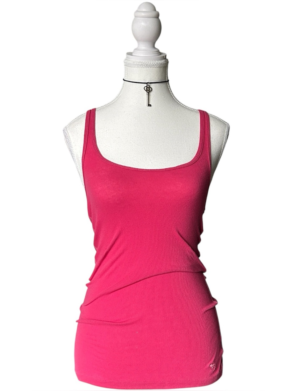 Y2K Coquette “Abercrombie & Fitch” Basic Bubblegum Pink Ribbed Tank Top